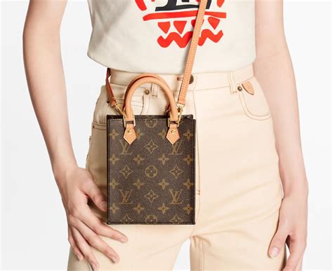 lv mini petit sac plat|louis vuitton sac riveting.